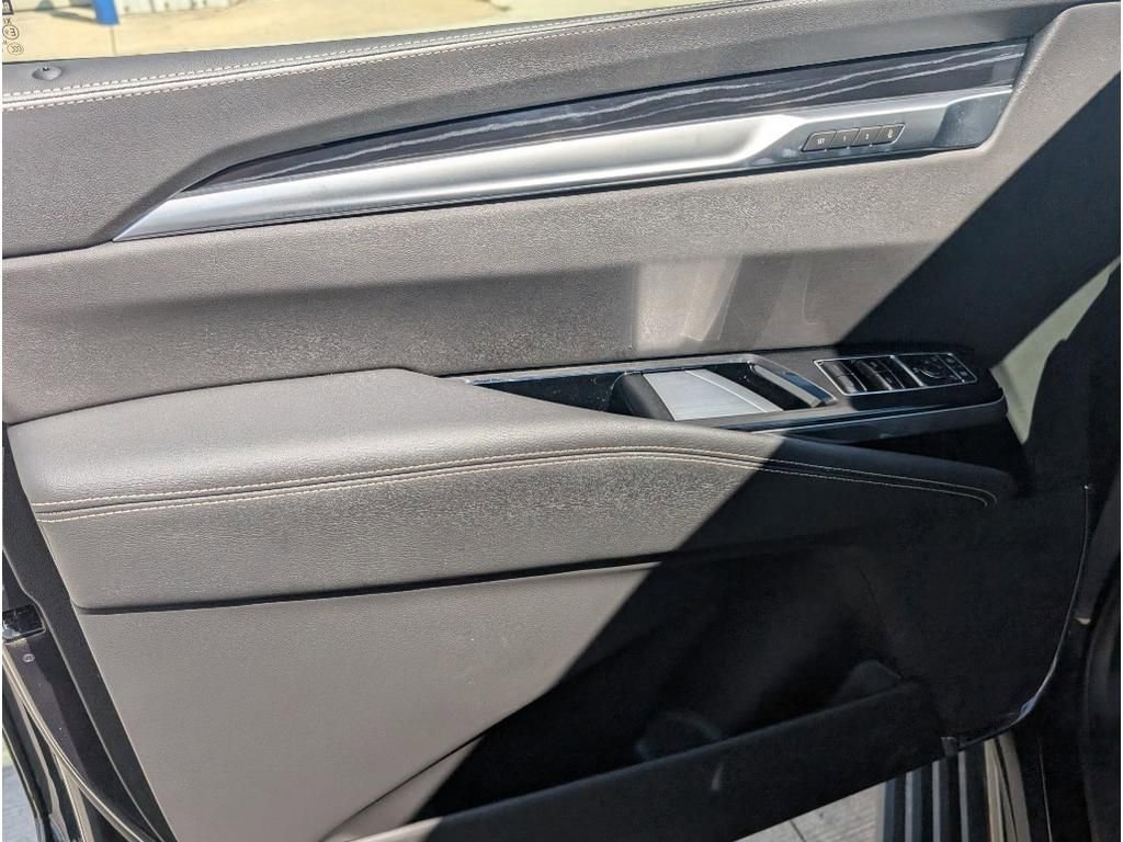 New 2025 Cadillac Escalade Sport w/ Touring Package image 16