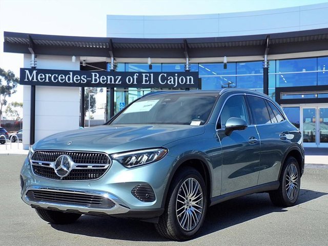 New 2026 Mercedes-Benz GLC 300 image 1