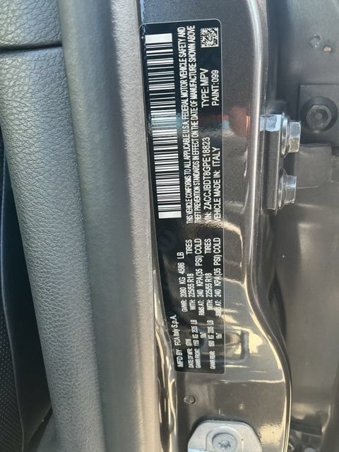 Used 2016 Jeep Renegade Limited AWD/4WD image 27