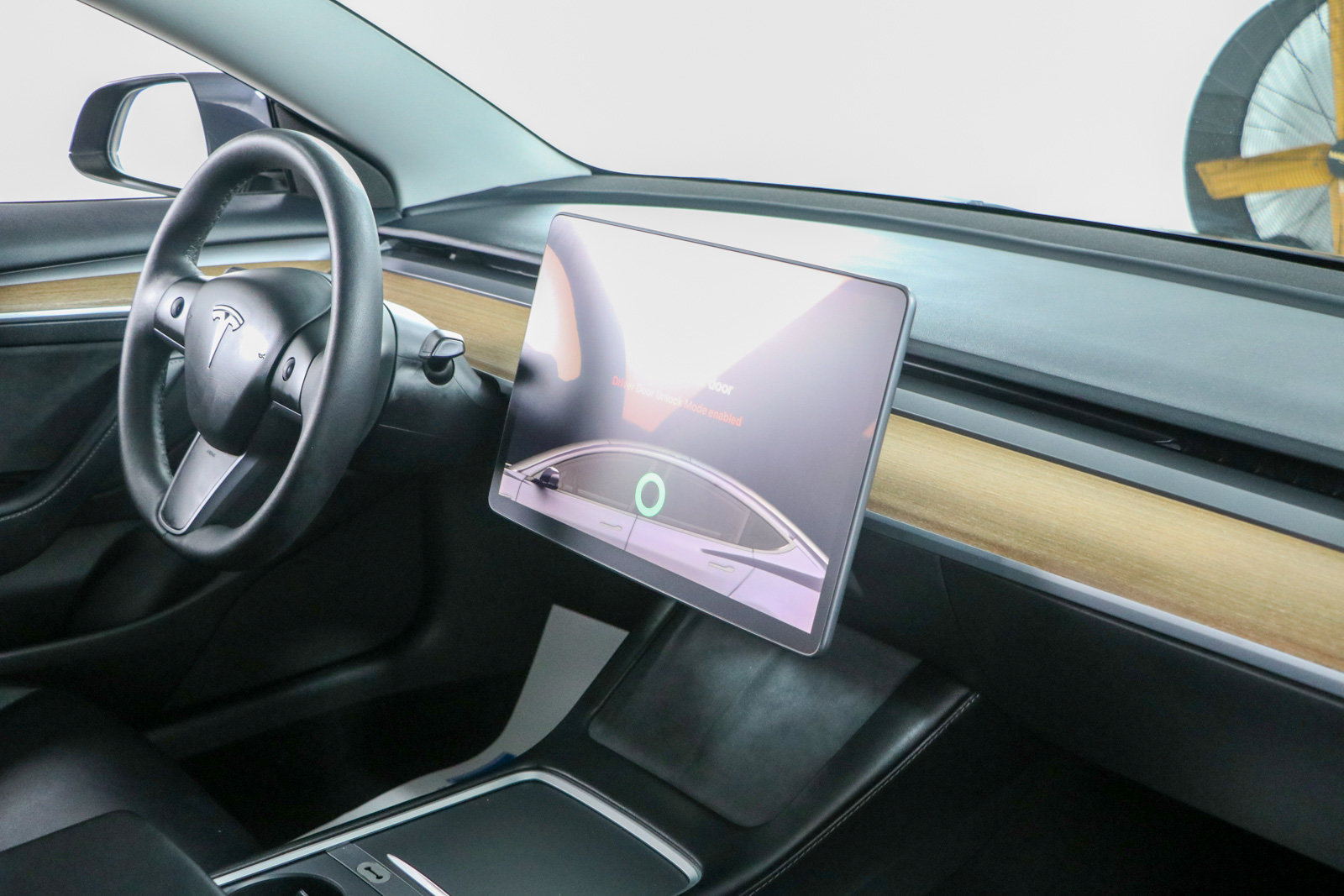Used 2023 Tesla Model 3 Standard Range RWD image 23