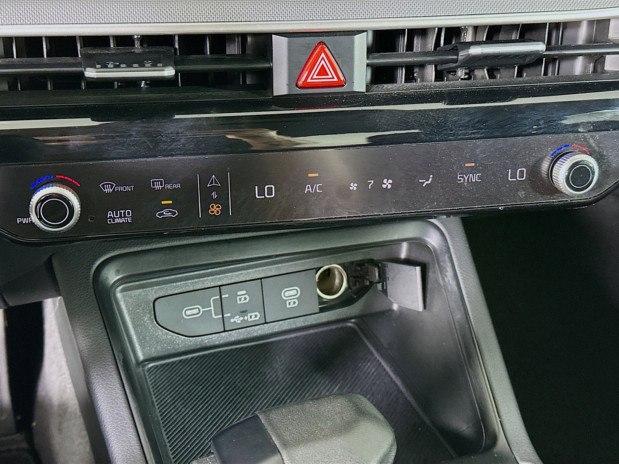 Used 2025 Kia K5 LXS image 23