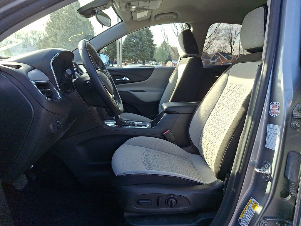Used 2024 Chevrolet Equinox LT image 12