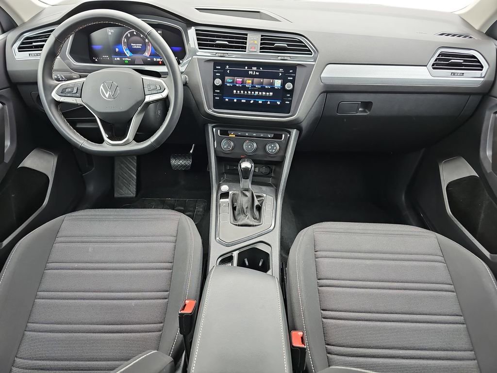 Used 2024 Volkswagen Tiguan S image 11