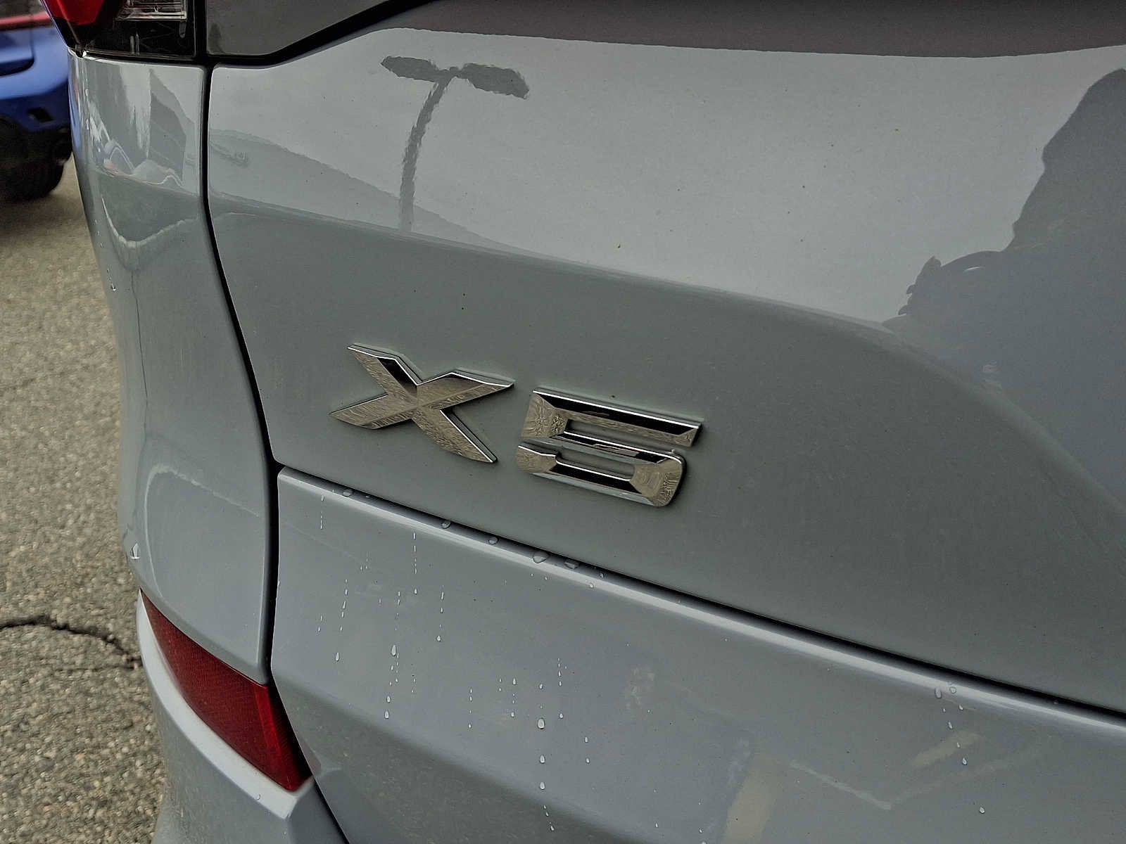 Used 2024 BMW X5 xDrive40i w/ M Sport Package image 30