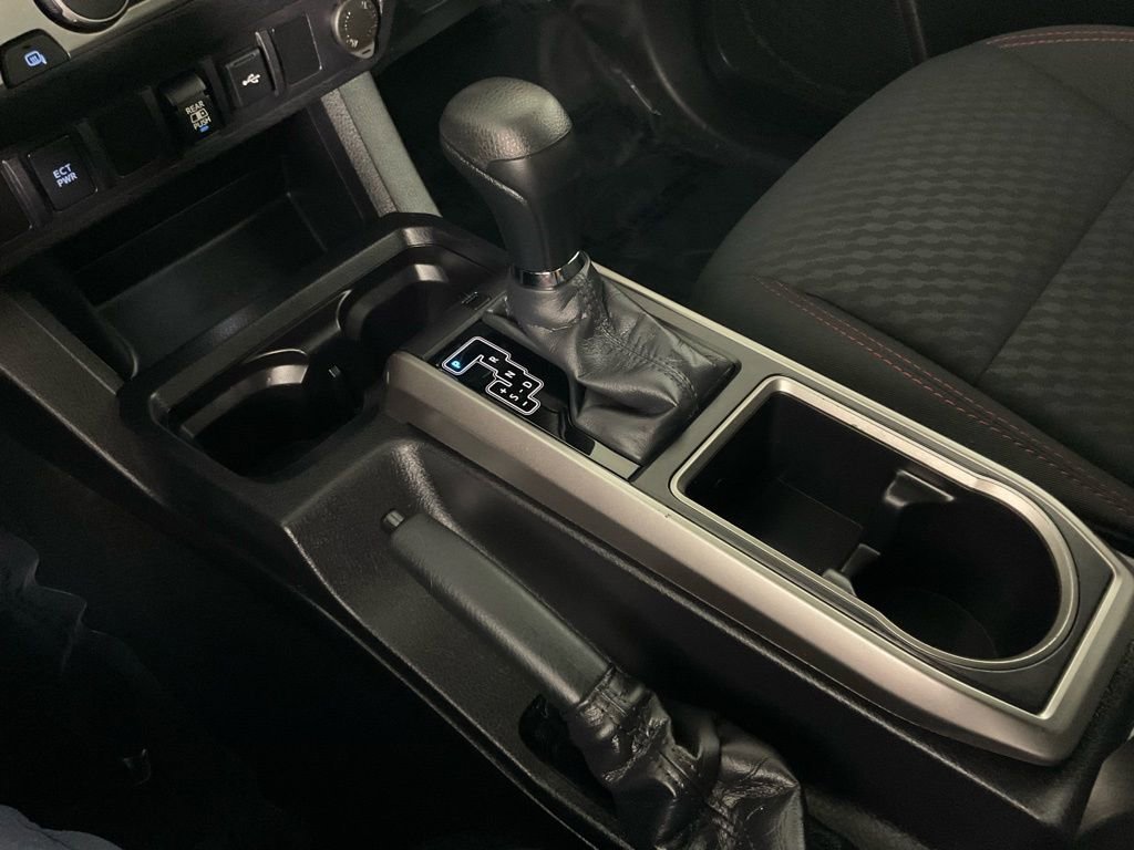 Used 2021 Toyota Tacoma SR5 image 18
