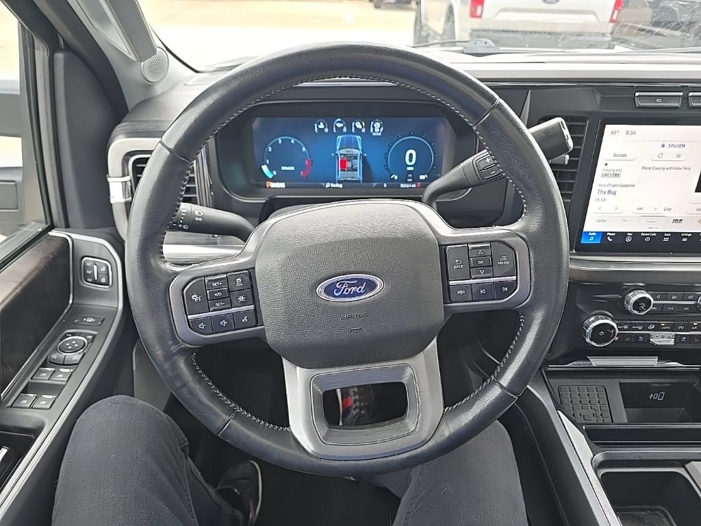 Used 2023 Ford F350 Lariat w/ Lariat Ultimate Package AWD/4WD image 20