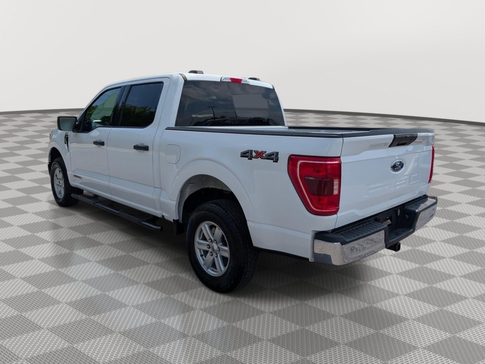 Used 2023 Ford F150 XLT w/ Equipment Group 301A Mid AWD/4WD image 3