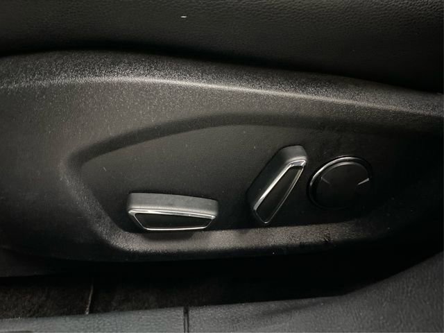 Used 2018 Ford Fusion Titanium image 23