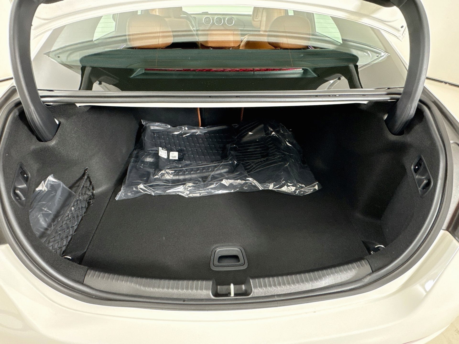 New 2026 Mercedes-Benz C 300 4MATIC Sedan image 28