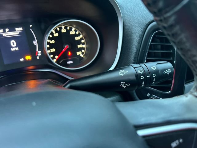 Used 2020 Jeep Compass Latitude image 15