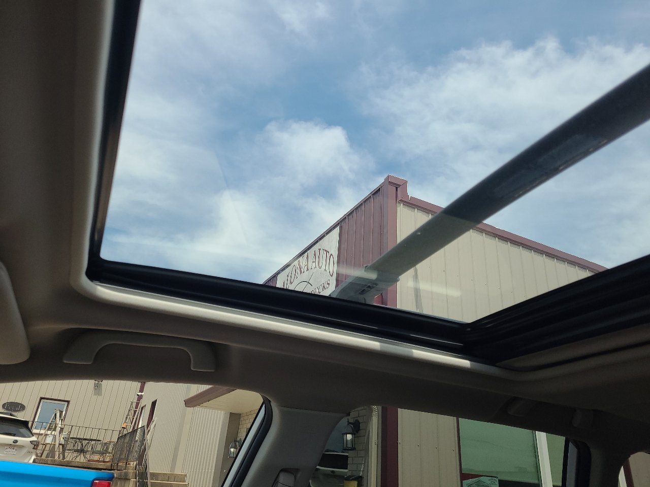 Used 2020 Subaru Forester Touring image 27