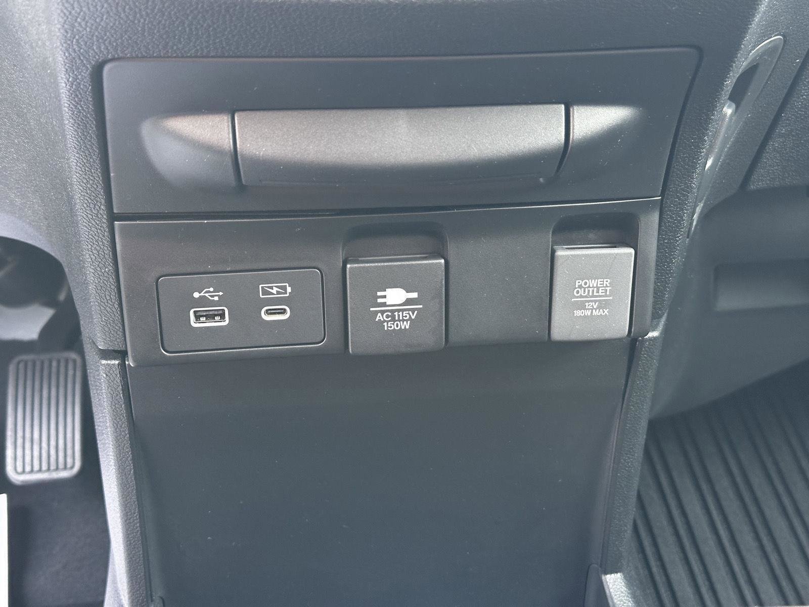 Certified 2025 Honda Odyssey Touring image 32