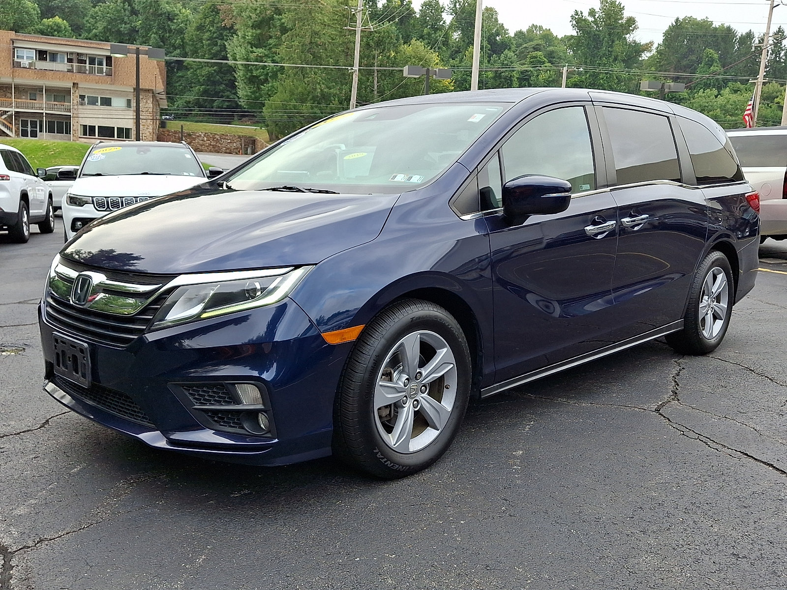 Used 2019 Honda Odyssey EX image 3