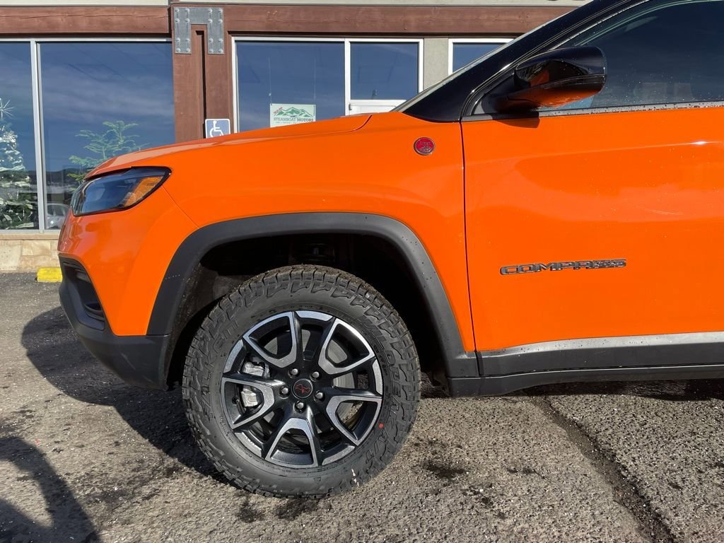 New 2026 Jeep Compass Trailhawk AWD/4WD image 20