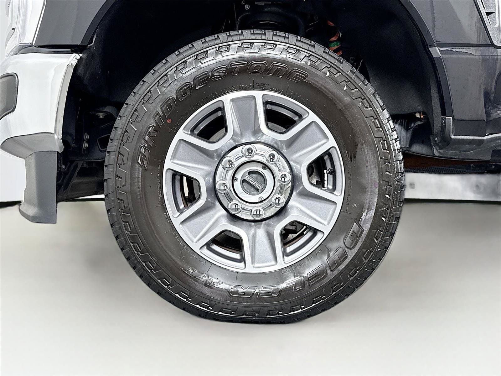 Used 2026 Ford F250 Lariat AWD/4WD image 43