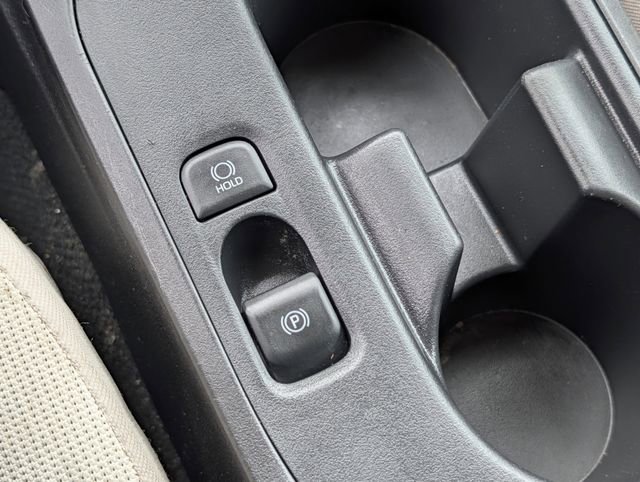 Used 2025 Toyota Corolla LE image 16