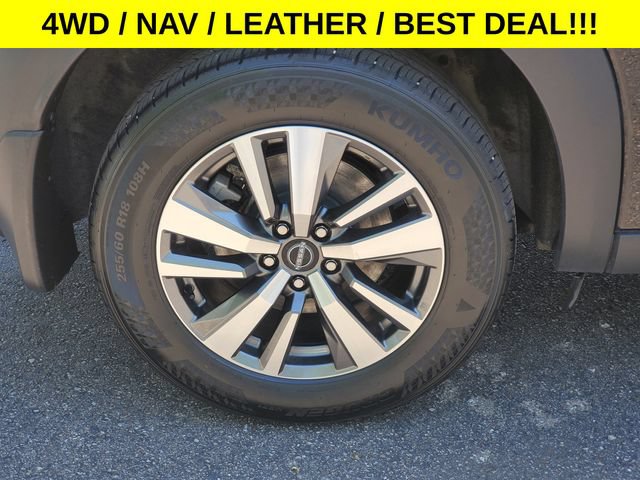 Used 2024 Nissan Pathfinder SL AWD/4WD image 6