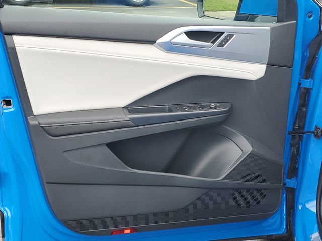 New 2025 Volkswagen Taos SE image 8