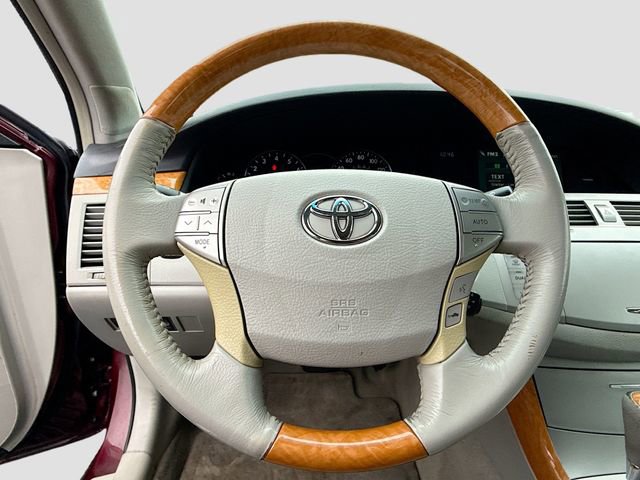 Used 2005 Toyota Avalon Limited image 12
