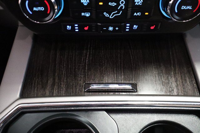 Used 2020 Ford F250 Lariat w/ Lariat Value Package AWD/4WD image 46