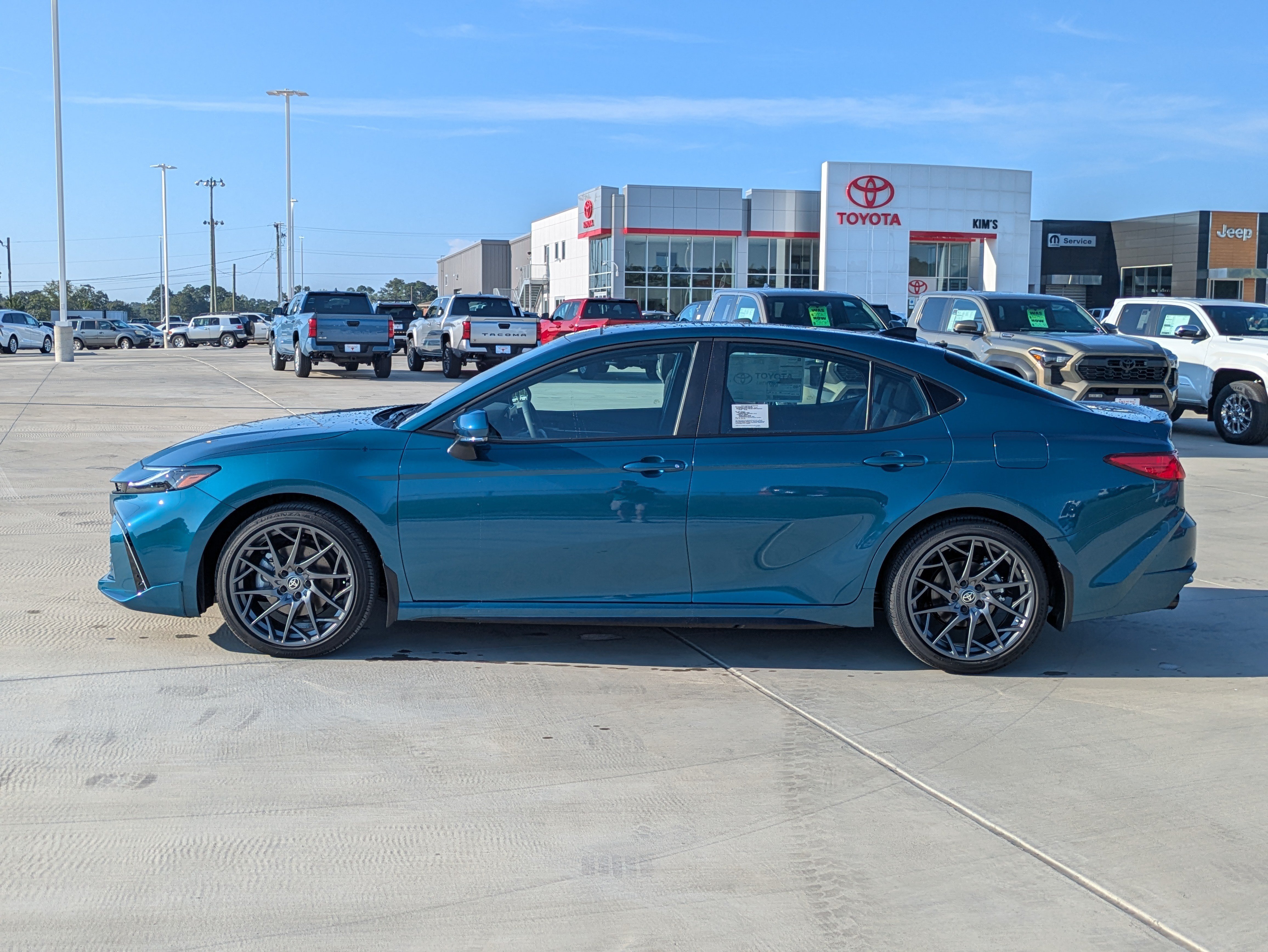 New 2026 Toyota Camry XSE w/ Premium Package FWD image 2