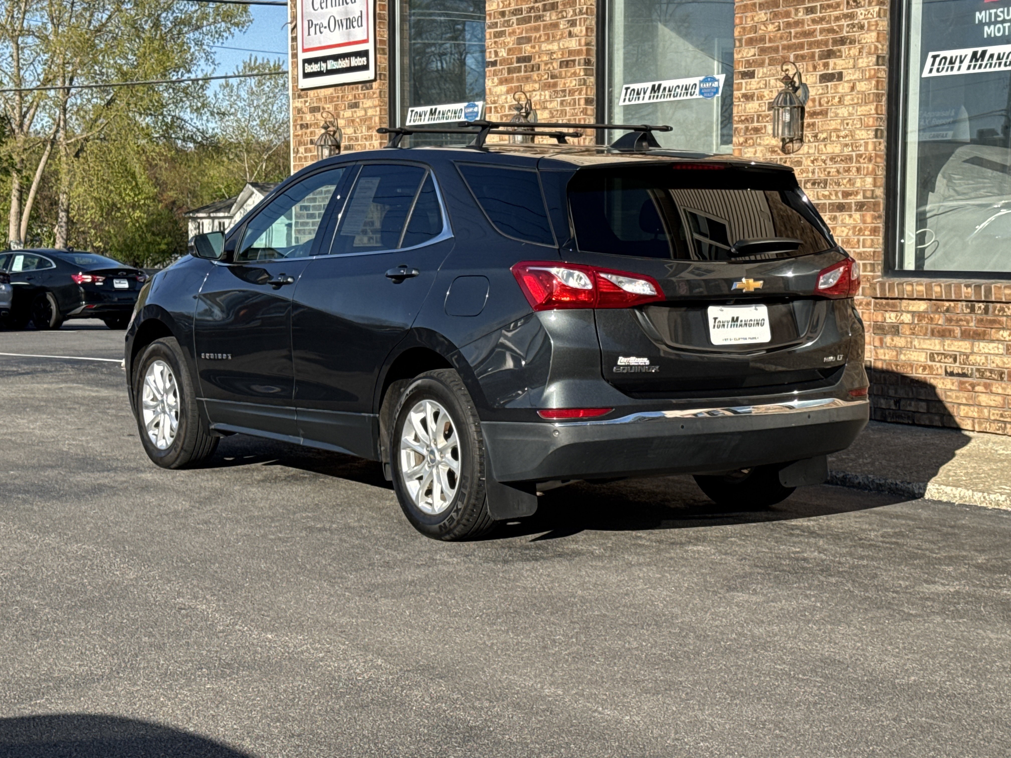 Used 2019 Chevrolet Equinox LT AWD/4WD image 3