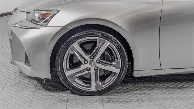 Used 2019 Lexus IS 300 w/ Premium Package image 34