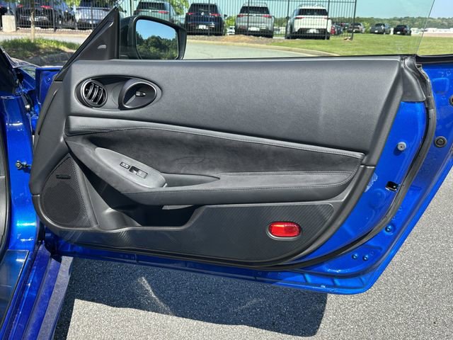 Certified 2024 Nissan Z Performance w/ Floor Mat Package RWD image 16
