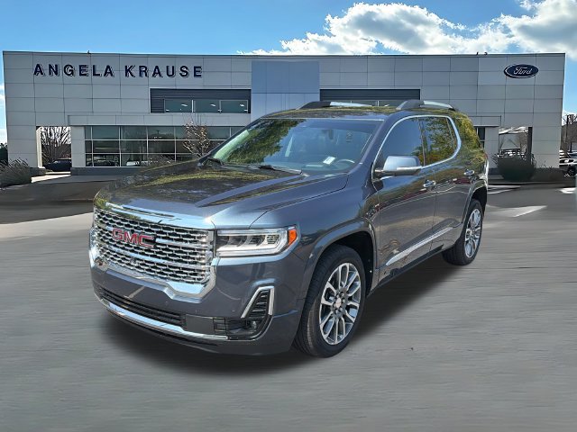 Used 2020 GMC Acadia Denali w/ Technology Package FWD image 3