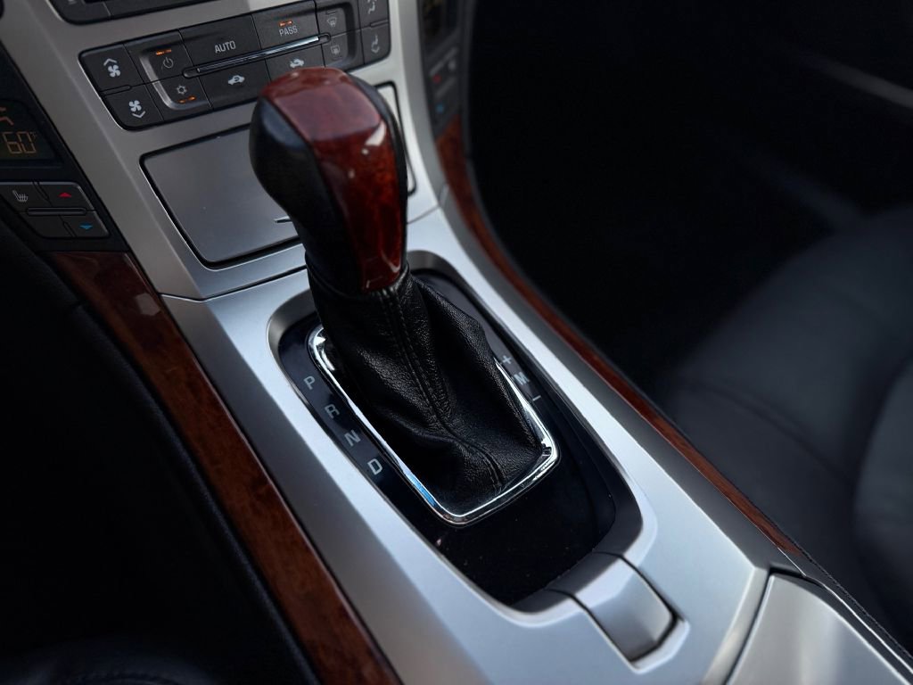 Used 2010 Cadillac CTS Luxury image 20