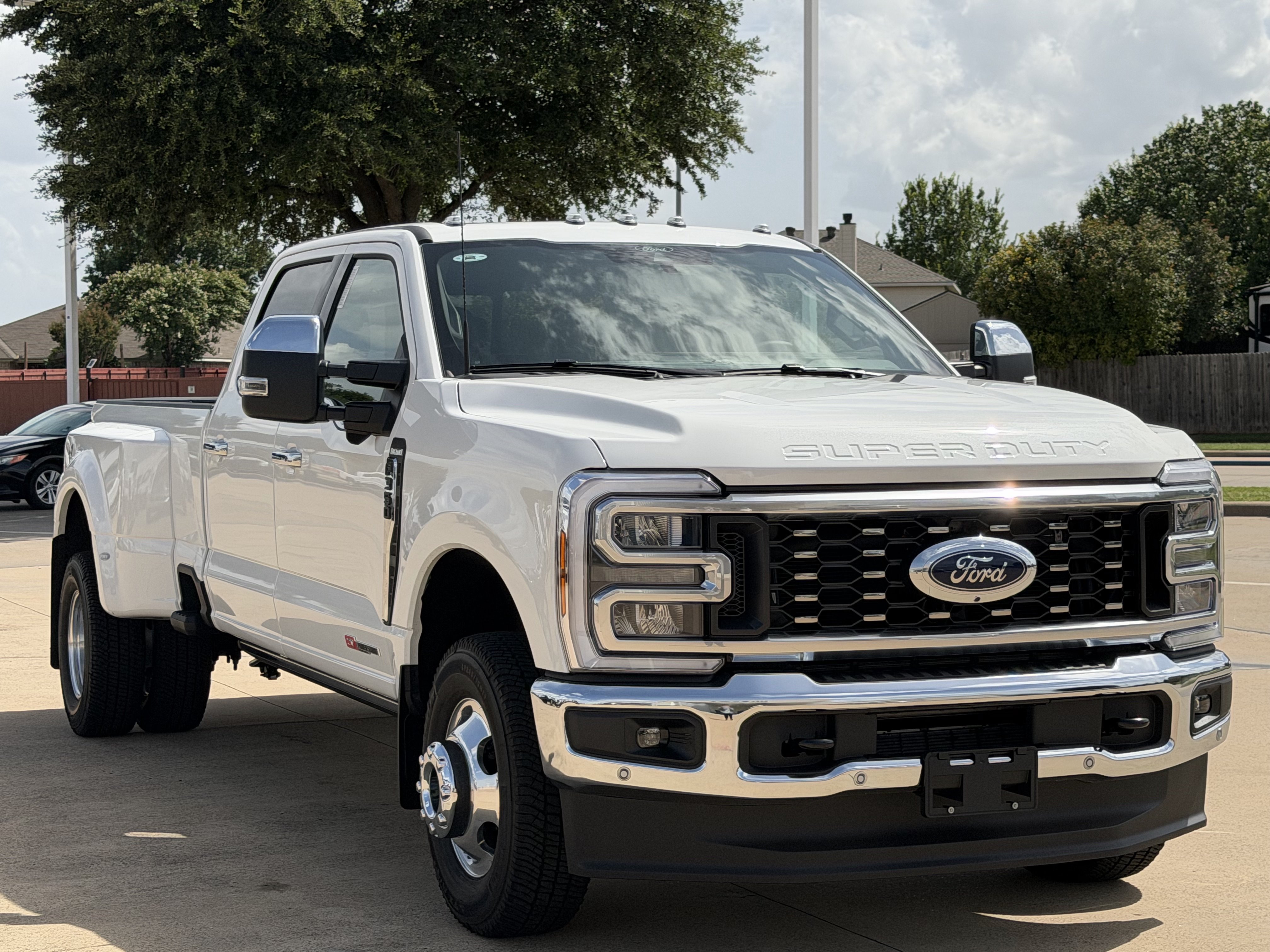 New 2026 Ford F350 King Ranch w/ Chrome Package AWD/4WD image 9