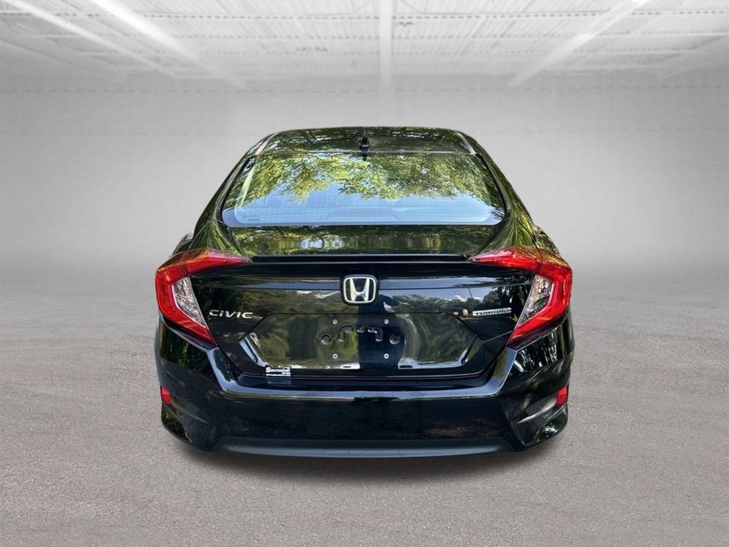 Used 2016 Honda Civic Touring image 4