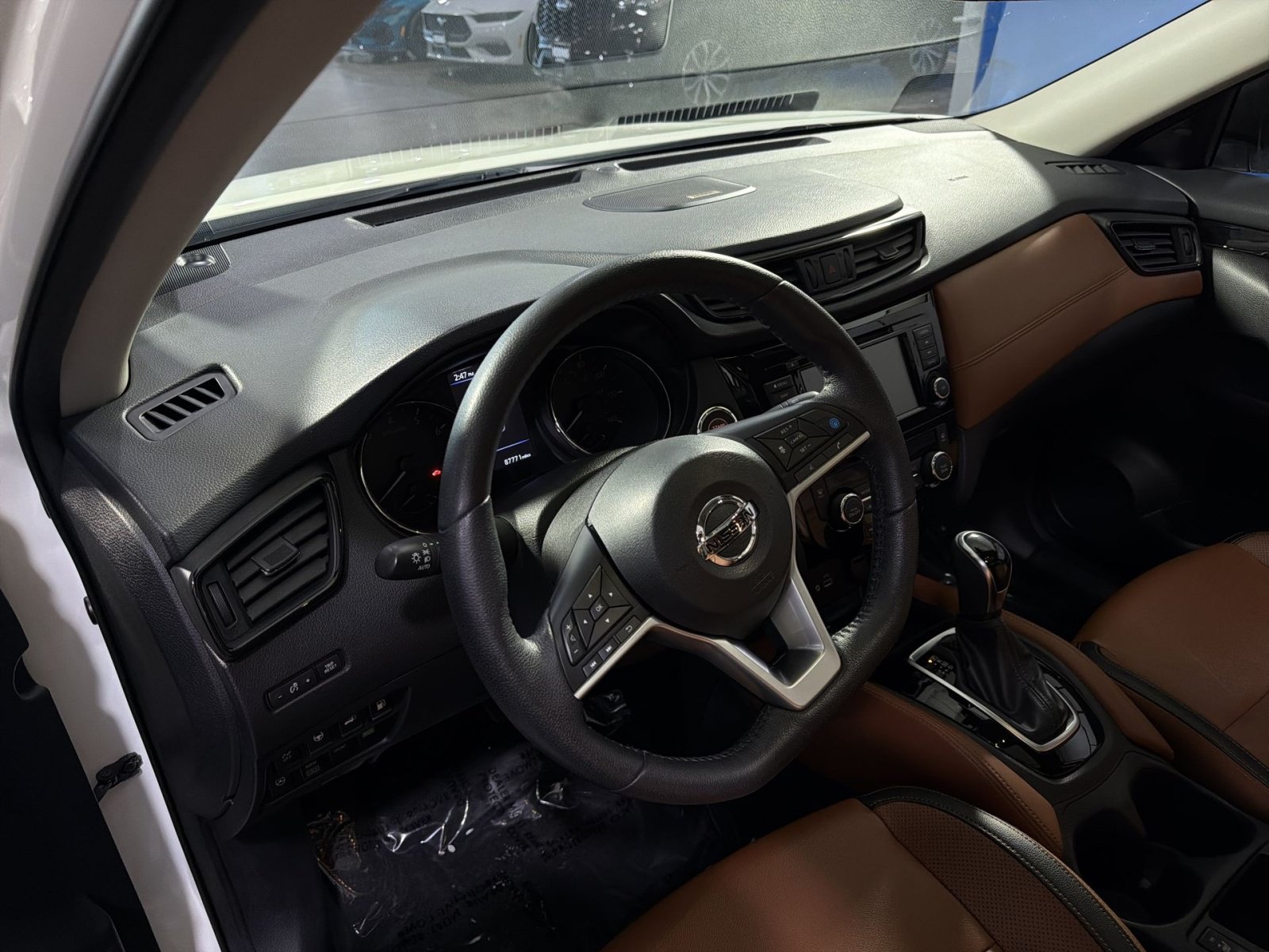 Used 2019 Nissan Rogue SL w/ Premium Package AWD/4WD image 18