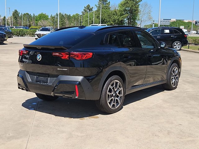 Used 2025 BMW X2 xDrive28i w/ Premium Package image 5