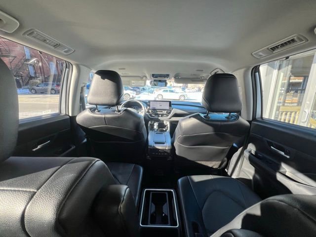 Used 2025 Toyota Grand Highlander XLE image 25