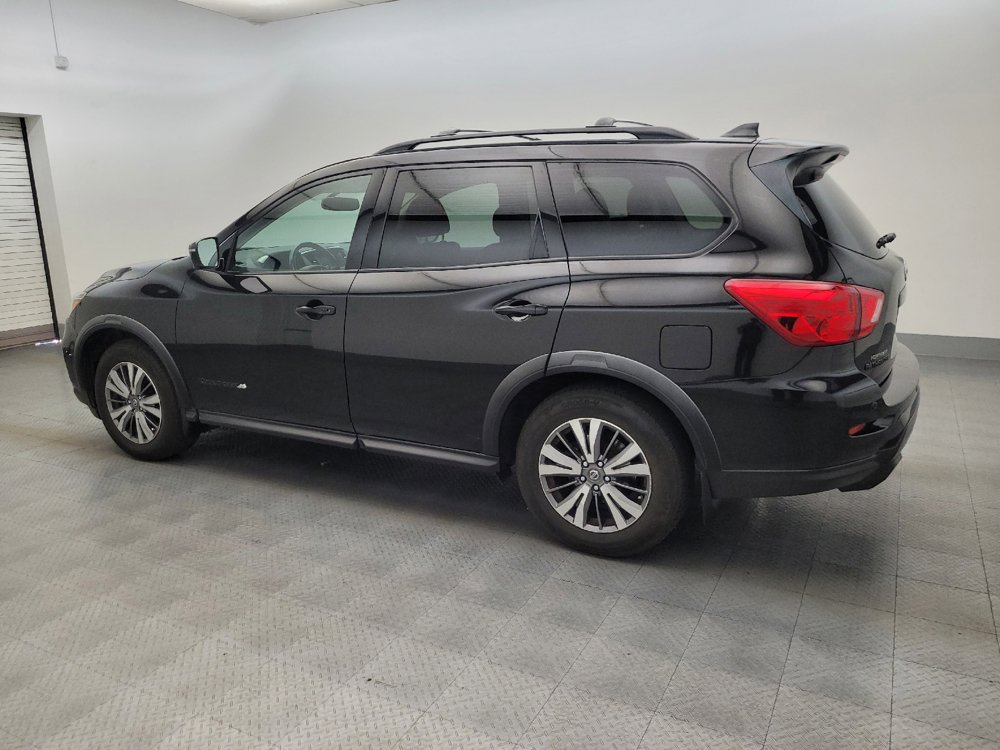 Used 2020 Nissan Pathfinder SL AWD/4WD image 3