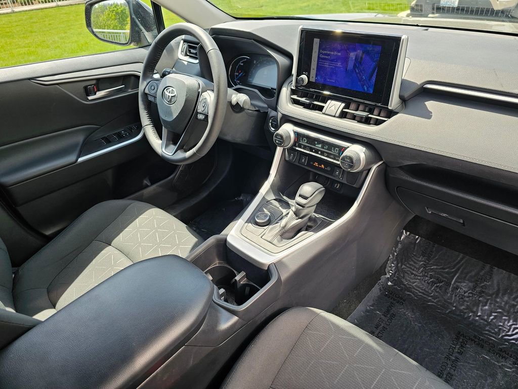 Used 2024 Toyota RAV4 XLE w/ Weather Package AWD/4WD image 10