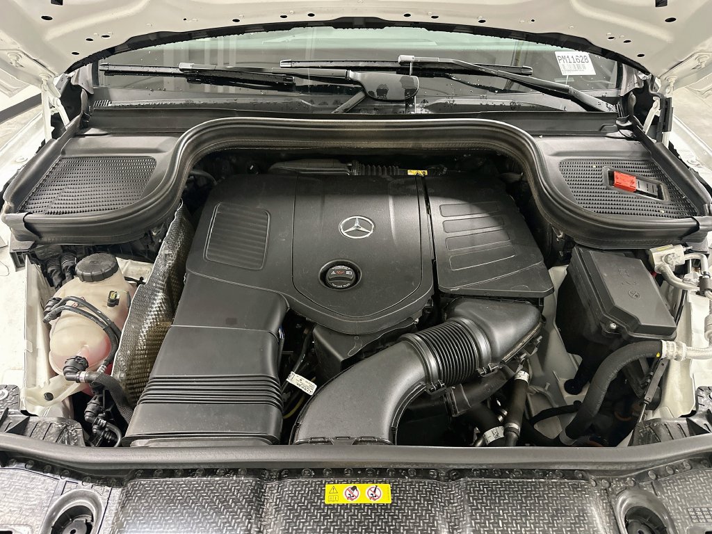Certified 2025 Mercedes-Benz GLE 350 4MATIC w/ AMG Line Exterior image 31