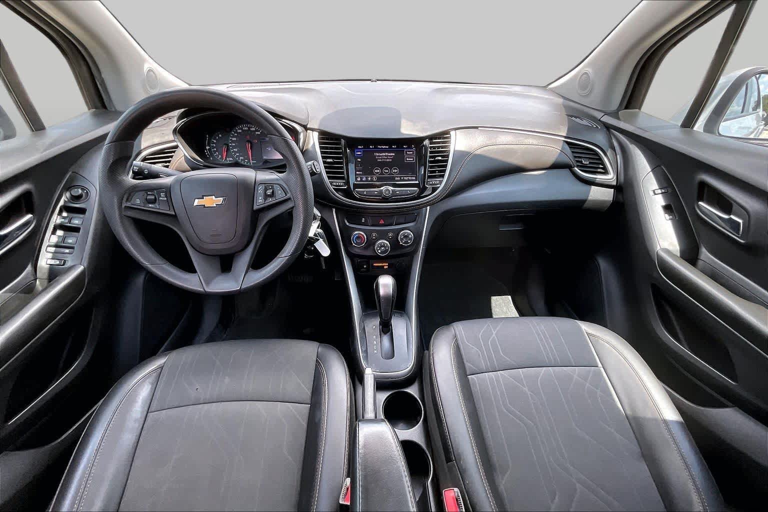 Used 2022 Chevrolet Trax LT AWD/4WD image 15