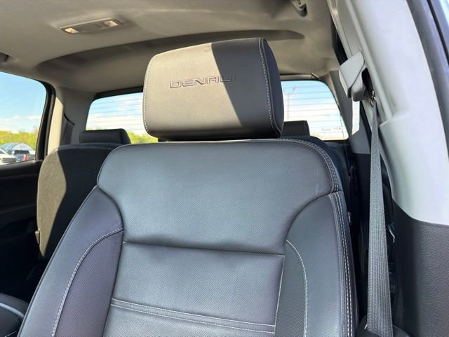 Used 2019 GMC Sierra 2500 Denali w/ Duramax Plus Package AWD/4WD image 9