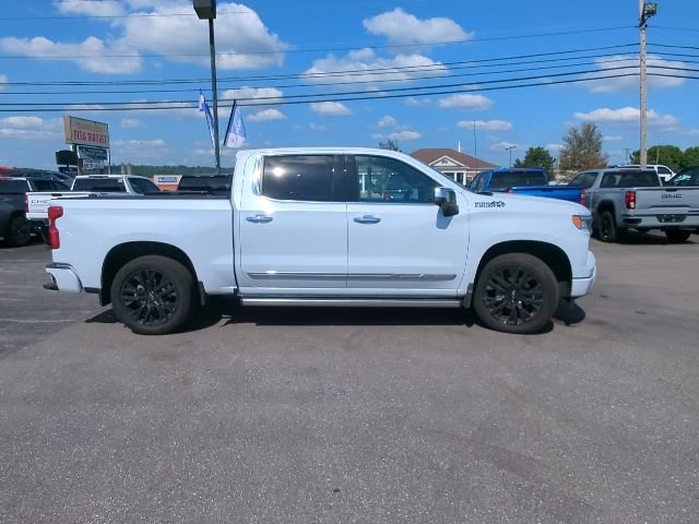 Used 2026 Chevrolet Silverado 1500 High Country AWD/4WD image 32
