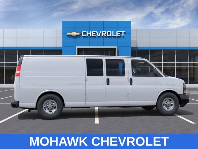 New 2024 Chevrolet Express 3500 Extended RWD image 5