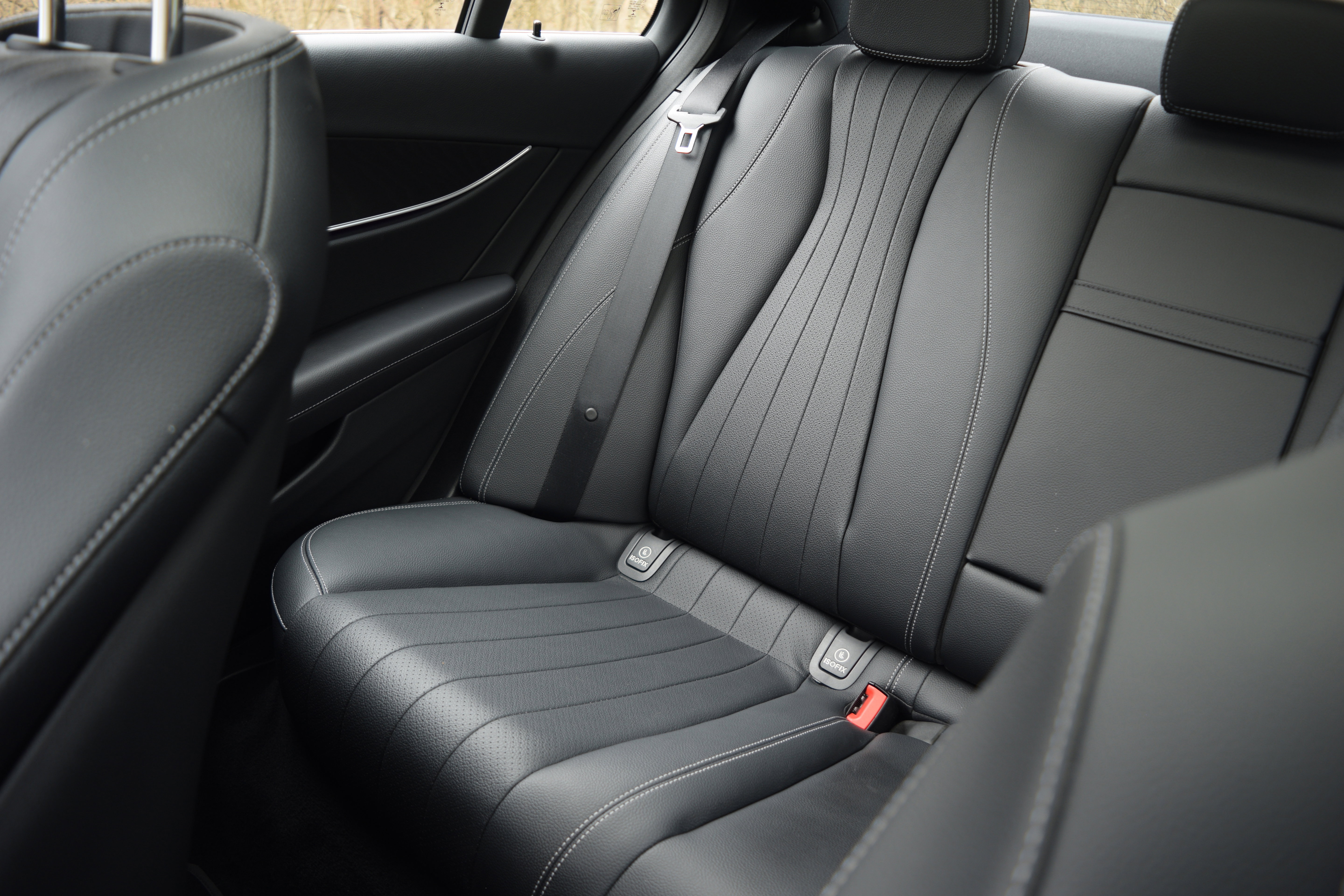 Used 2022 Mercedes-Benz E 350 4MATIC Sedan image 15