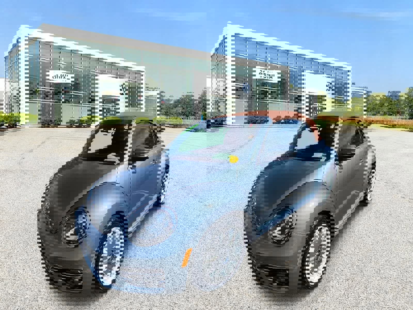 Used 2019 Volkswagen Beetle 2.0T Final Edition SEL image 1