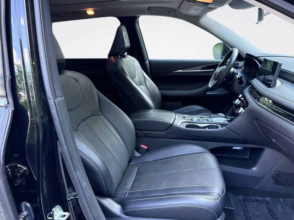 Used 2023 INFINITI QX60 Luxe w/ Cargo Package AWD/4WD image 25