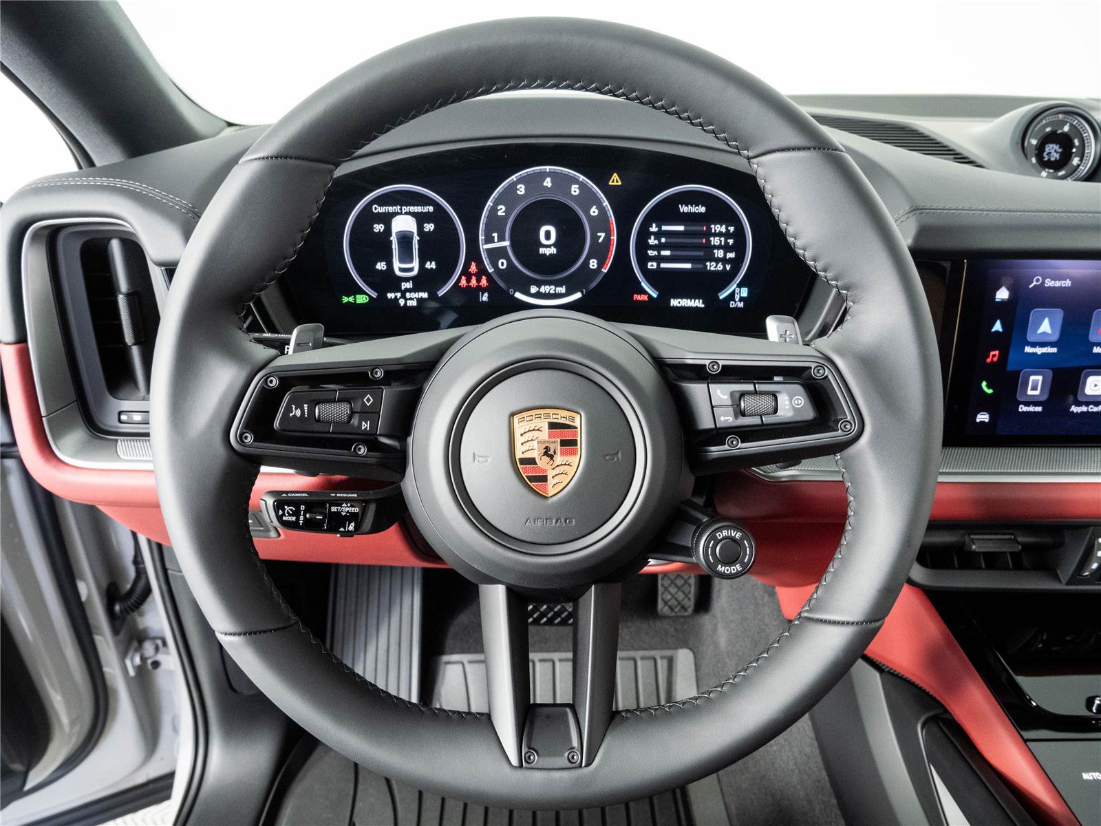 New 2026 Porsche Cayenne Coupe AWD/4WD image 9