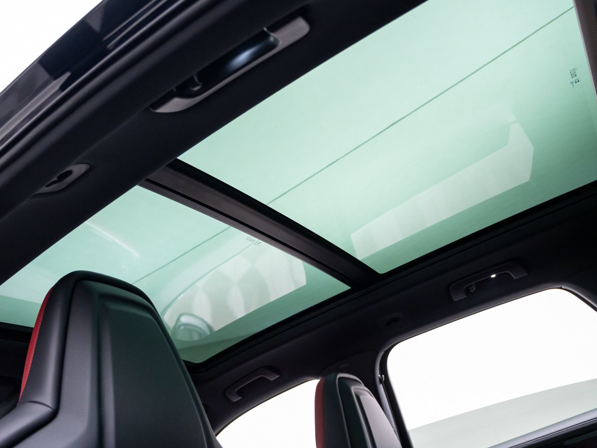 New 2026 Porsche Cayenne AWD/4WD image 18