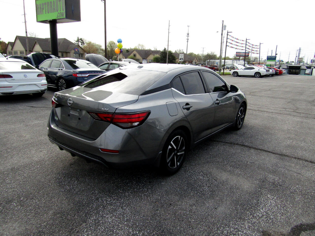 Used 2024 Nissan Sentra SV image 7