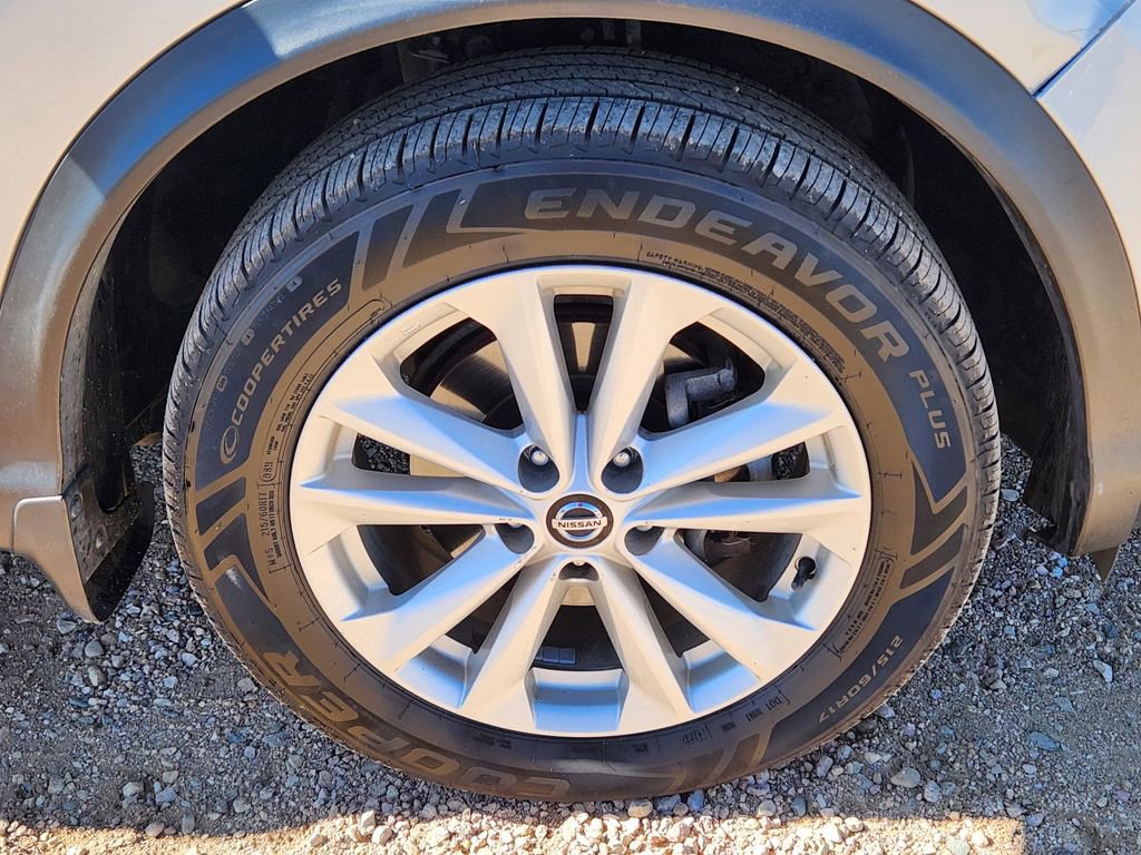 Used 2019 Nissan Rogue Sport SV w/ Technology Package image 15