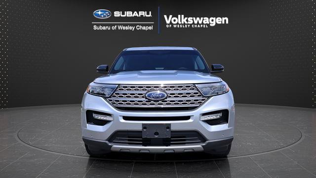 Used 2023 Ford Explorer Limited w/ Limited Technology Package RWD image 3